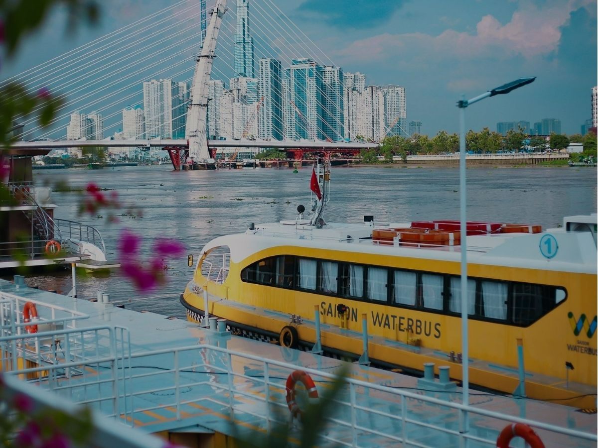 Trải nghiệm xe buýt trên sông