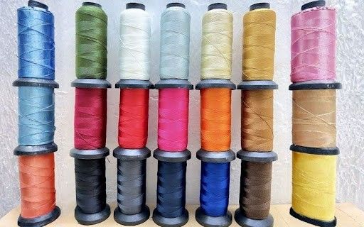 Chỉ Polyester