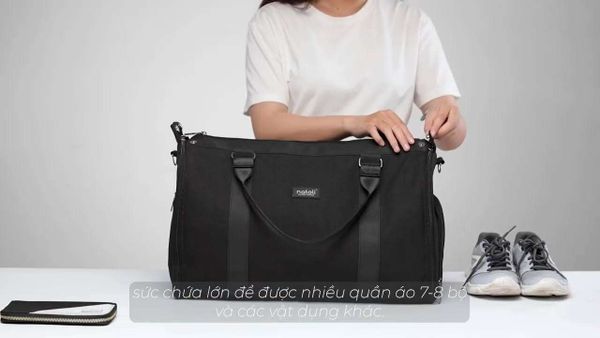 Túi Xách Màu Đen