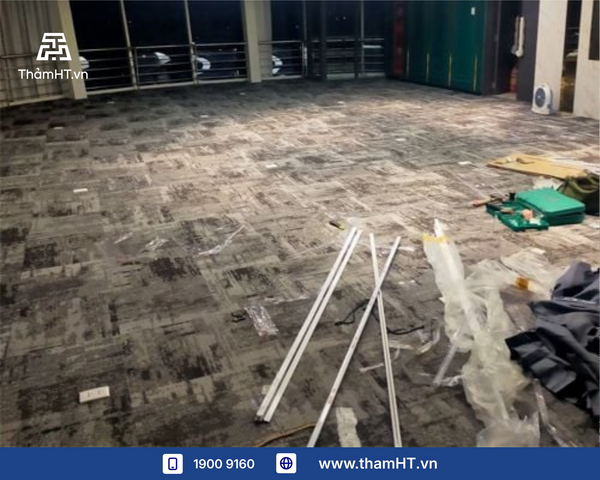 Thảm trải sàn văn phòng diện tích 150m2 - Thảm BASIC 21 Xám đen - Tạo không gian làm việc vừa cổ điển vừa huyền bí