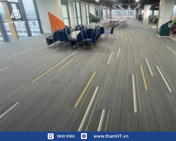 Thảm trải sàn văn phòng diện tích 200m2 - Thảm DOMAIN 201 Xám, 211 Vàng và 220 Trắng - Cải tạo văn phòng phối màu độc đáo