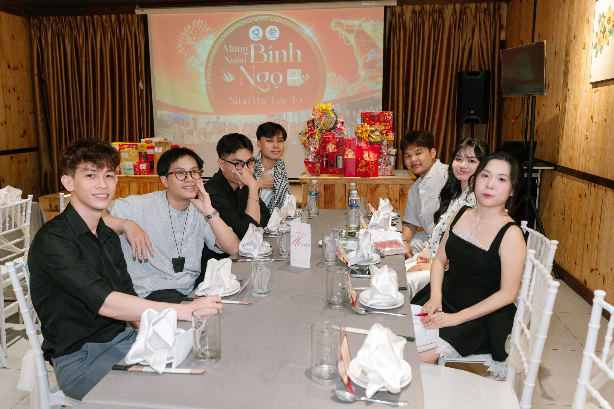 tat-nien-ninol