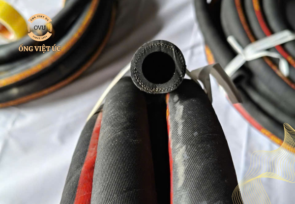 Cách phân biệt ống cao su bố vải chất lượng cao và hàng kém chất lượng