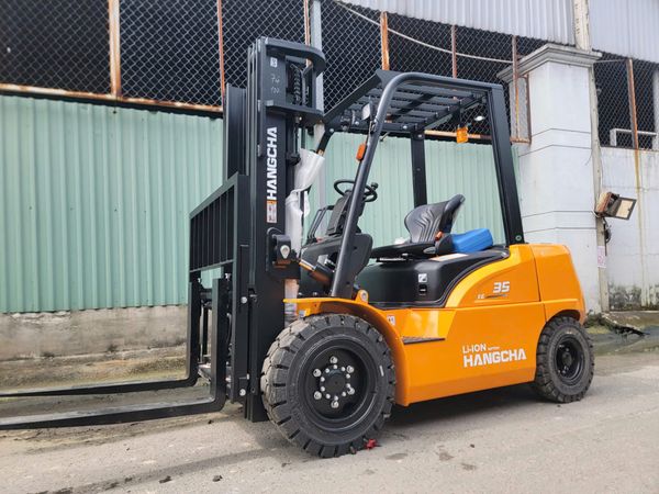 Xe nâng điện 3.5 tấn Hangcha an toàn