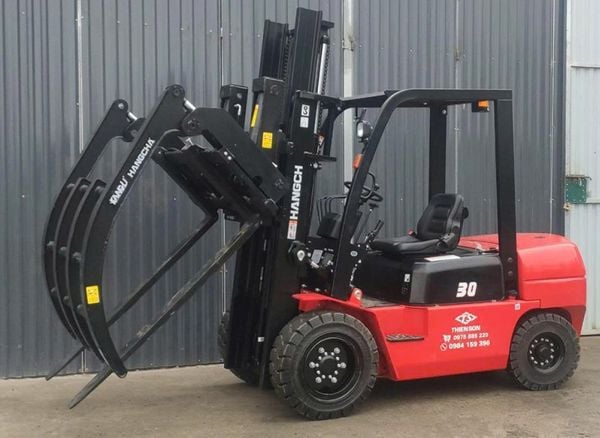 Xe nâng HANGCHA có kẹp gỗ