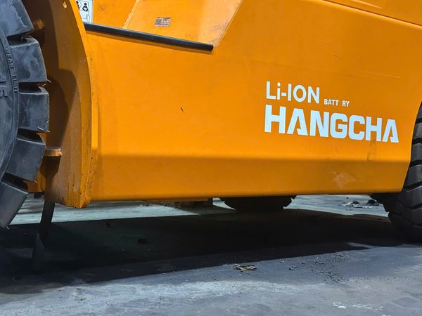 Gầm xe nâng an toàn HANGCHA