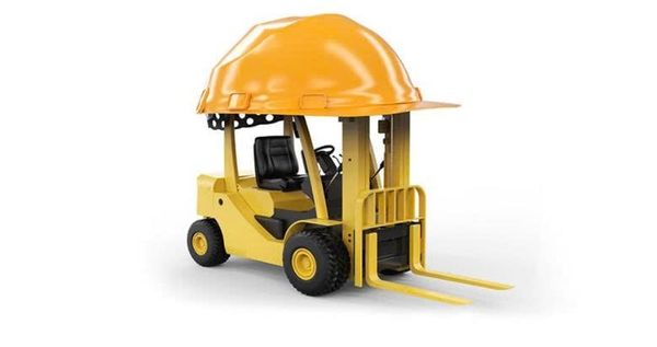 lái xe nâng an toàn