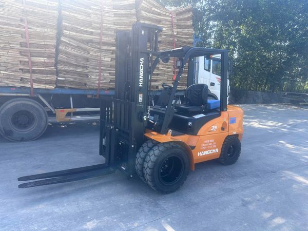 Xe Nâng Lốp Kép 1–5 Tấn Hangcha – 4 Lốp Trước