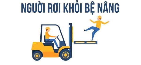 người rơi khỏi bệ xe nâng