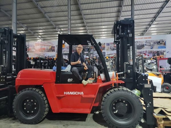 Động cơ của xe nâng dầu HANGCHA