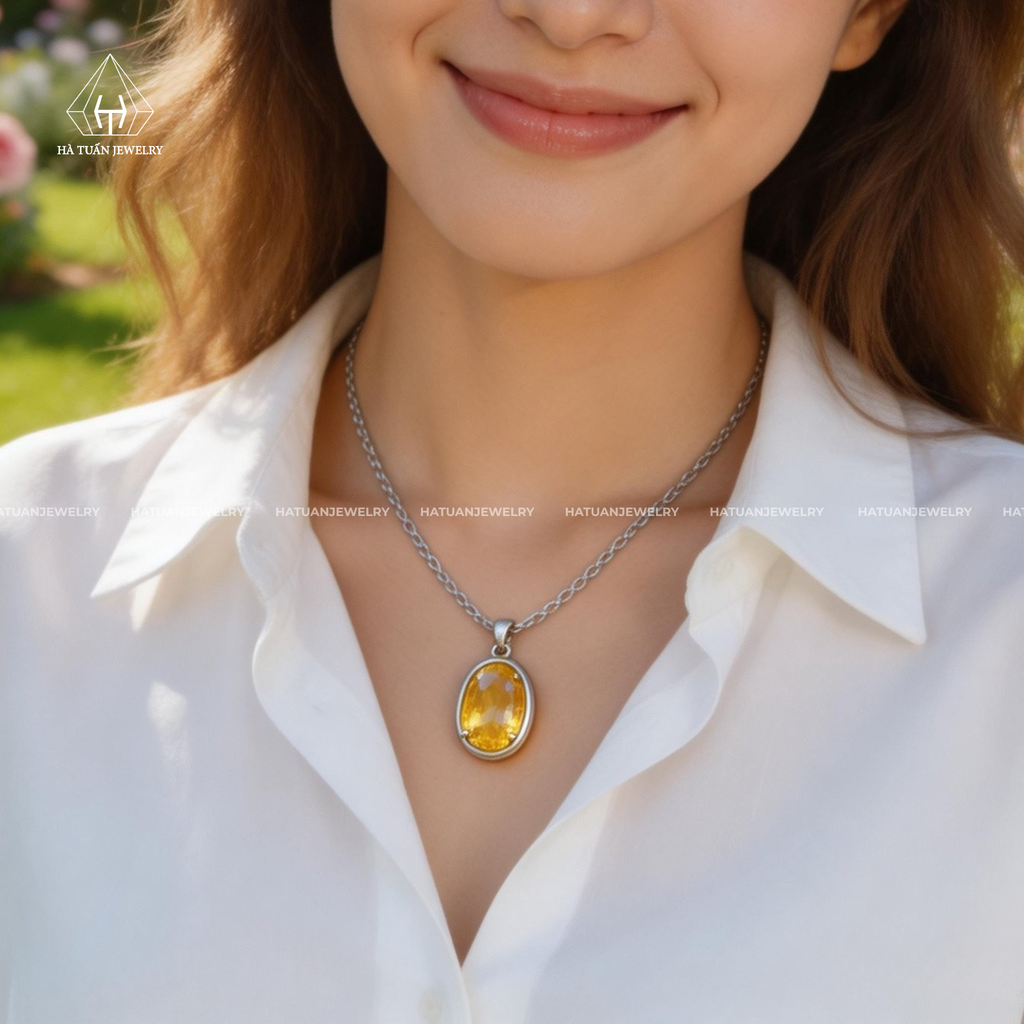 qua-tang-mat-day-chuyen-da-quy