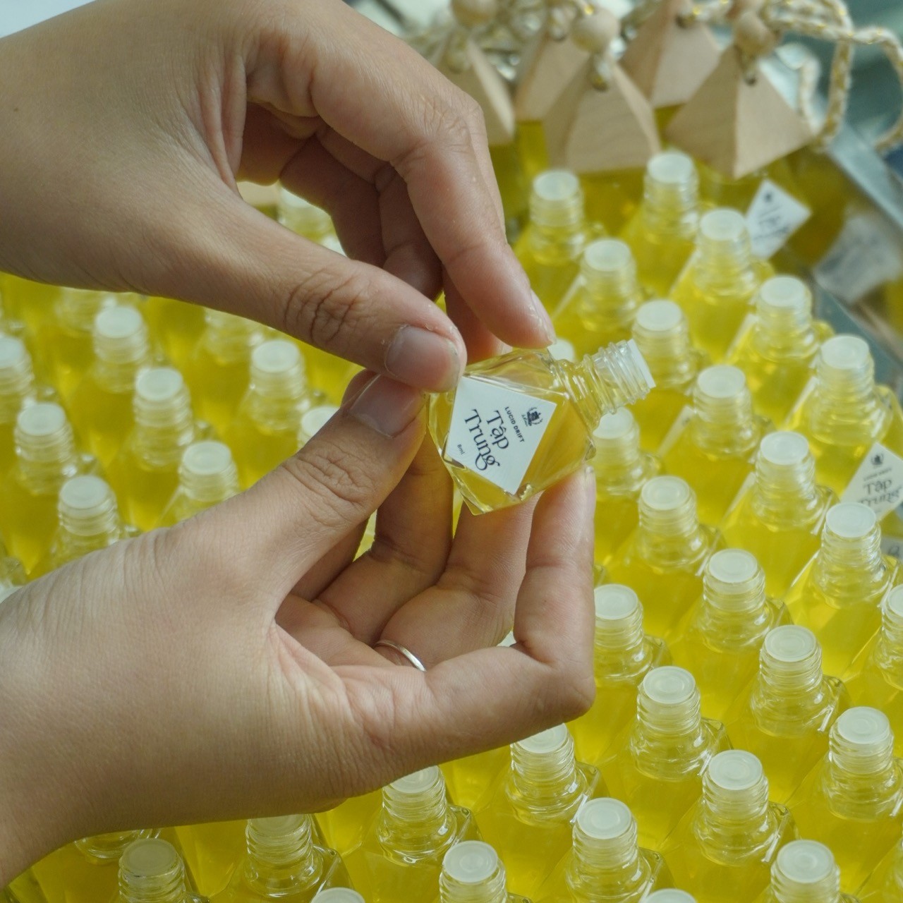 Tinh dầu treo Le Rustique được kiểm nghiệm độc lập tại Quatest 3, đảm bảo độ tinh khiết và an toàn tuyệt đối