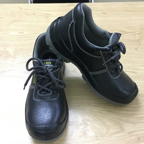 #5+ Mẫu Giày Bảo Hộ Helios Đáng Mua Nhất 2025 – Siêu Êm, Cực Bền, Đạt Chuẩn S3