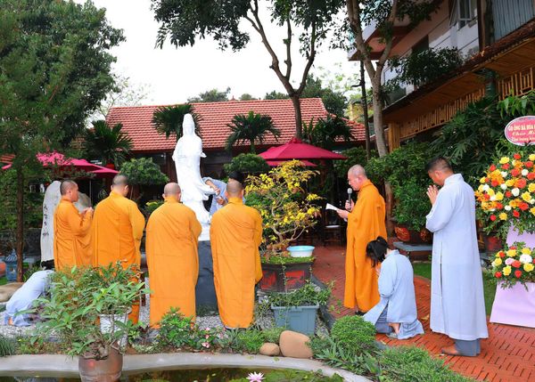 Câu chuyện duyên khởi Trầm Tuệ Thuận Phúc nhà hàng chay Phú Thọ