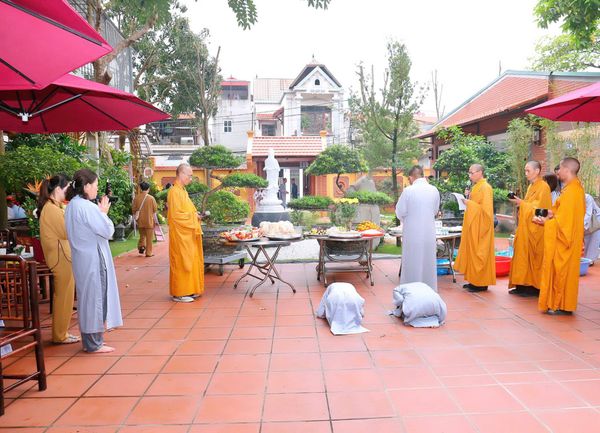 Câu chuyện duyên khởi Trầm Tuệ Thuận Phúc nhà hàng chay Phú Thọ