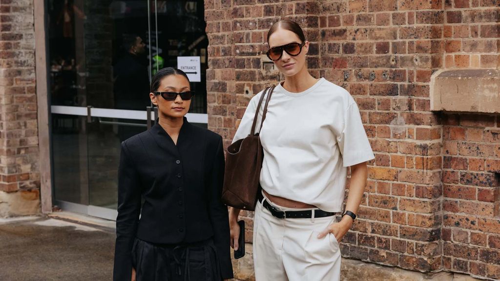2-minimal-casual-wear