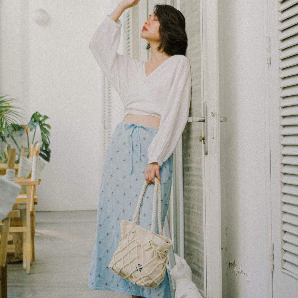 2-pasta-tote-s-trong-sac-mau-cream