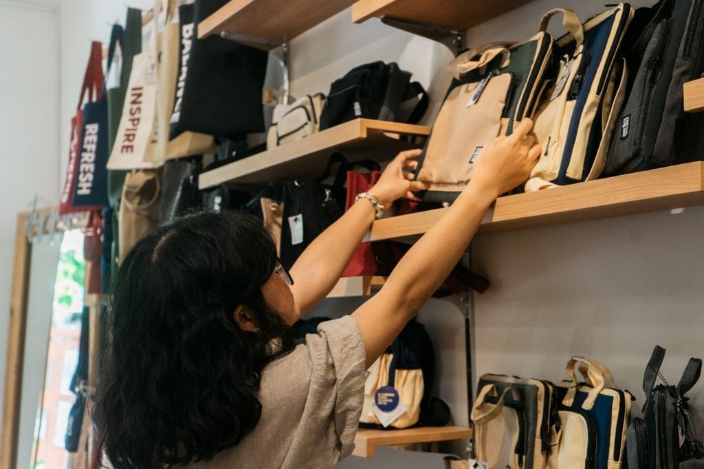 4-staff-jamlos-don-dep