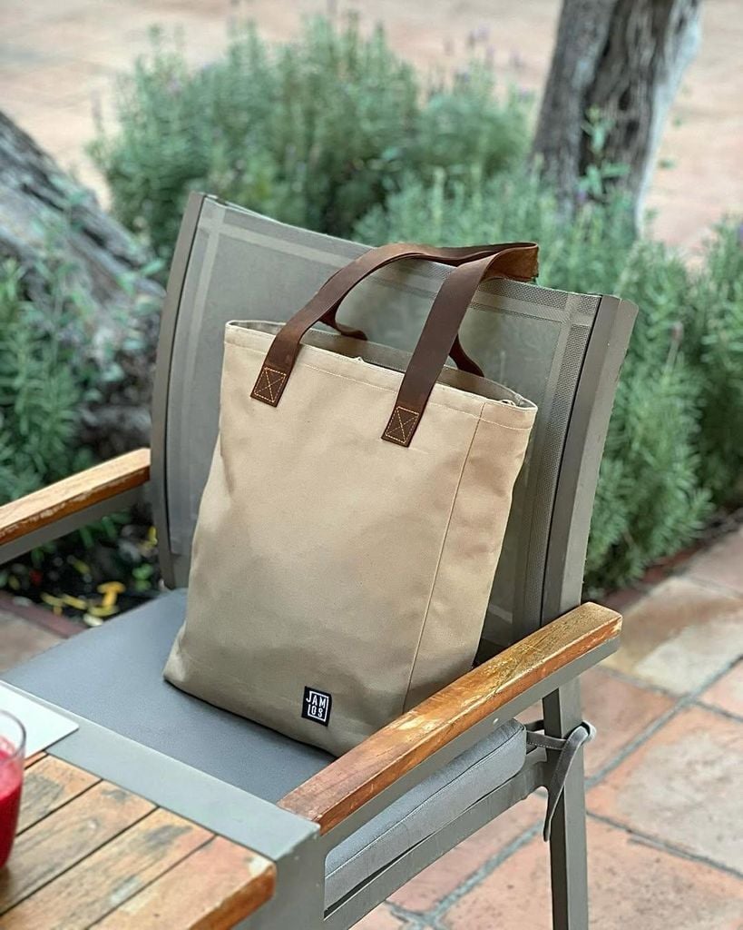 4-tui-phu-kien-xach-tay-phoi-da-laptop-sleeve