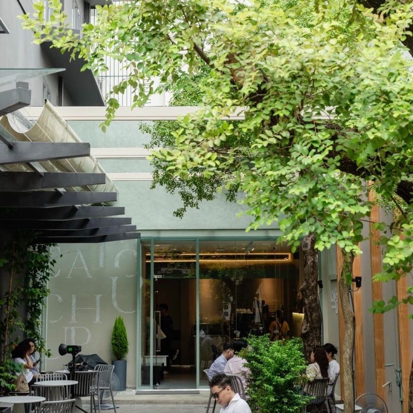 7-catch-up-coffee-la-diem-hen-quen-thuoc-cua-nhieu-ban-tre-o-thao-dien-nho-khong-gian-sang-thoang-va-nhieu-anh-sang-tu-nhien