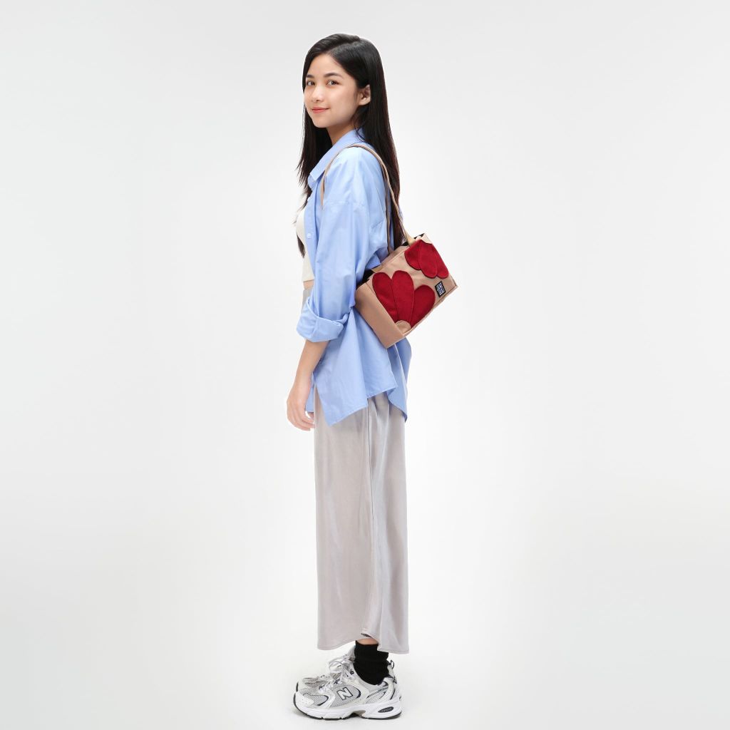 4-nhung-gam-mau-pastel-nhu-kem-hong-phan-xanh-nhat-hay-be-luon-la-ban-dong-hanh-ly-tuong-cua-tui-hoa