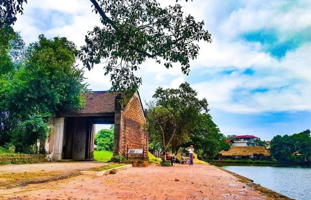 lang-co-duong-lam-son-tay