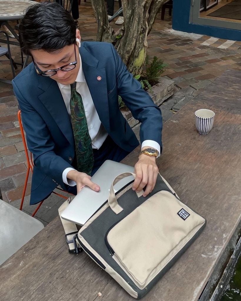 3-tui-phu-kien-deo-cheo-ket-hop-xach-tay-briefcase