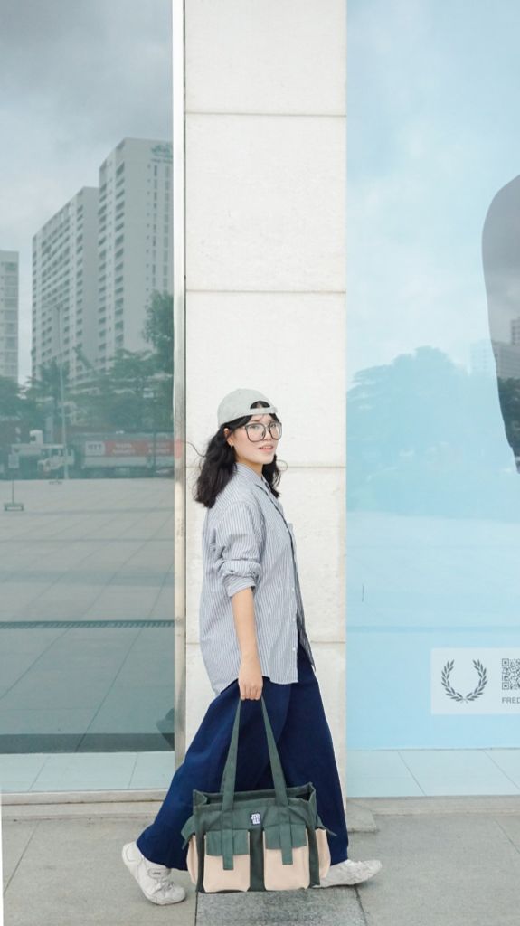 3-pocket-tote-m-tui-tote-dang-hop-cargo