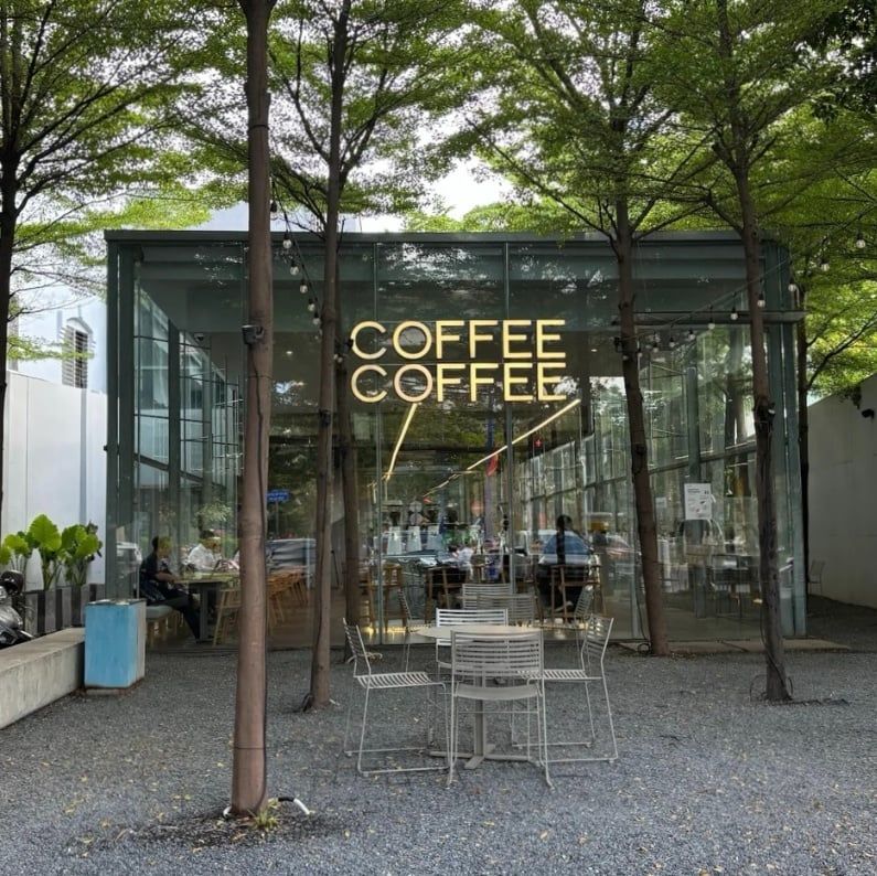 2-rang-rang-coffee-la-noi-ly-tuong-cho-nhung-ai-vua-muon-lam-viec-vua-nghe-mui-ca-phe-rang-tai-cho