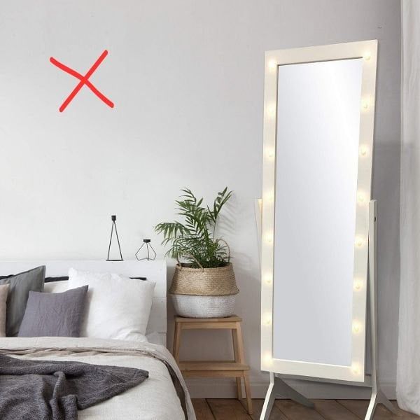 bo-tri-guong-trong-phong-ngu-nhung-dieu-kieng-ky-can-biet