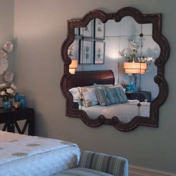 bo-tri-guong-trong-phong-ngu-nhung-dieu-kieng-ky-can-biet