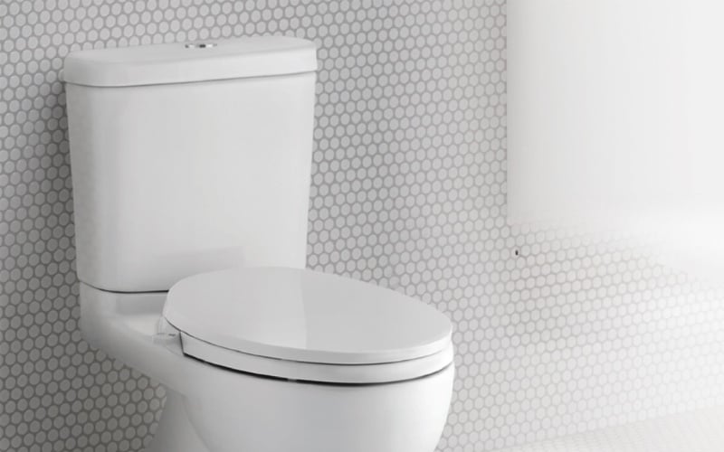 Mẹo để nắp bồn cầu luôn sạch sẽ