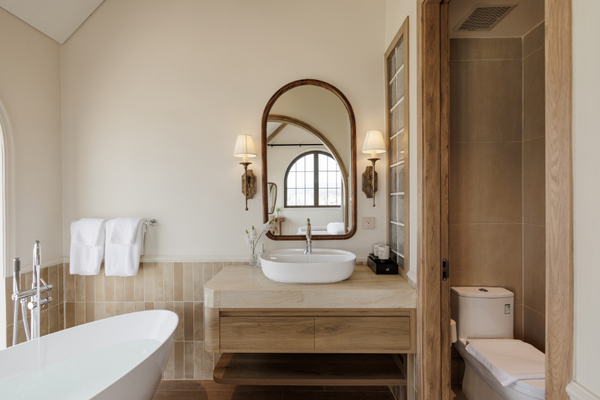 LÀ THÔNG BOUTIQUE HOTEL – NÉT DUYÊN ĐỘC ĐÁO GIỮA PHỐ NÚI