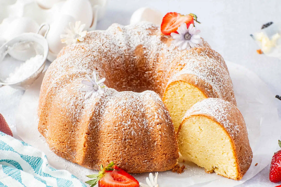 Cách Chọn Bột Làm Bánh Bông Lan: Mẹo Để Bánh Luôn Xốp Mịn