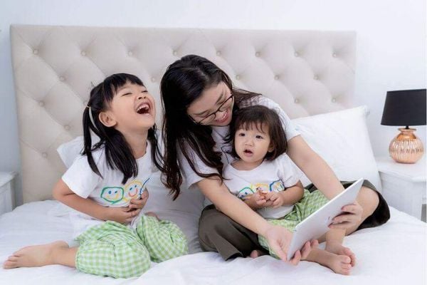 Những câu chuyện đêm khuya cho bé dễ ngủ