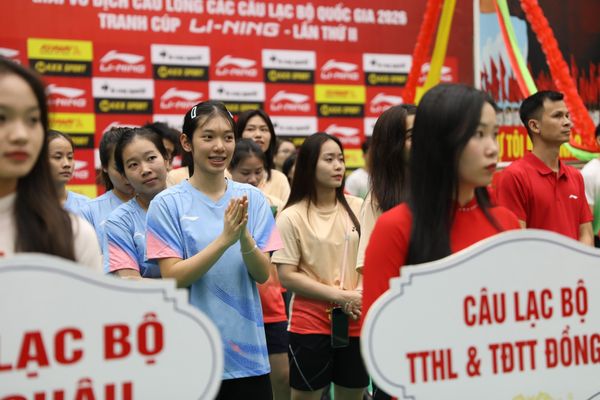 VDV-tre-Nguyen-Thi-Thu-Huyen-giai-clb-quoc-gia-2026-tranh-cup-li-ning