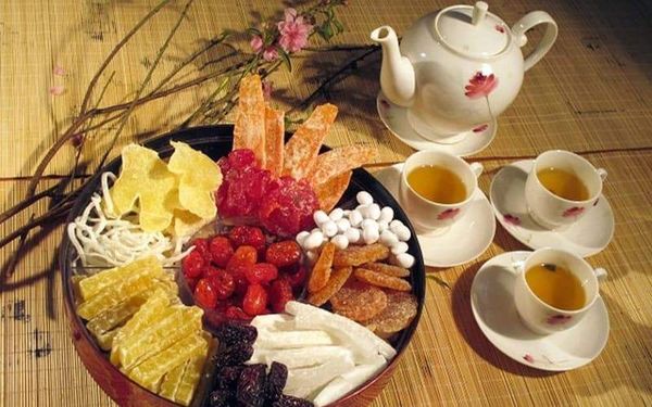 Bánh kẹo mứt Tết - Tết Bính Ngọ 2026 - nhanvan.vn