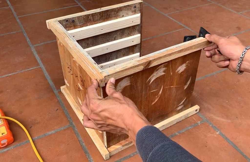 Attach the Inserts to the Mold Panels
