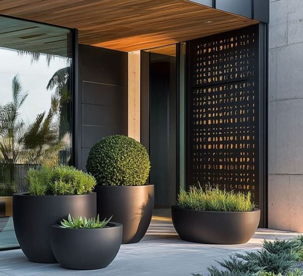 Aurora Planter Pot