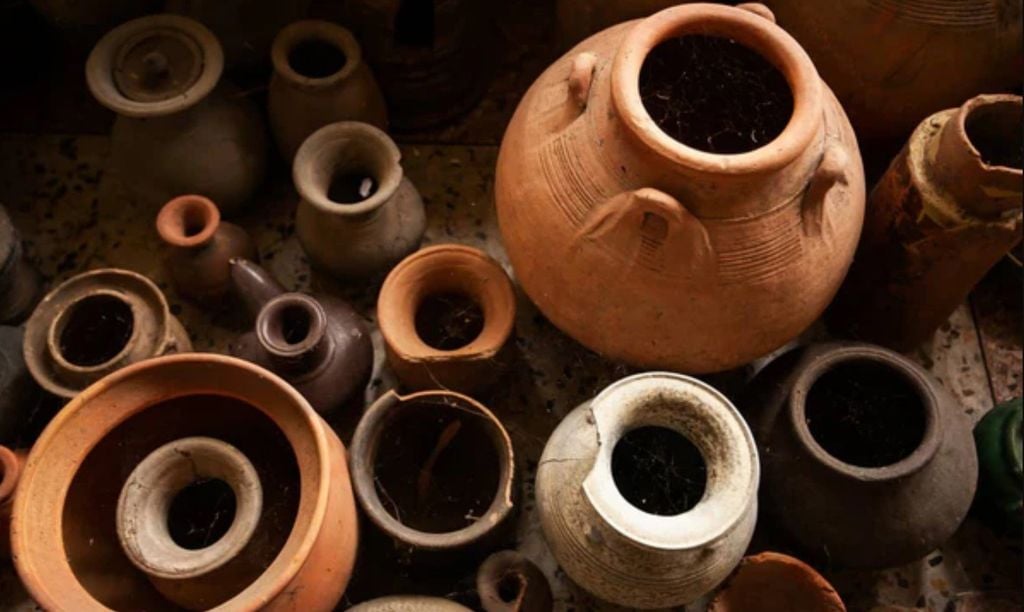 Earthenware
