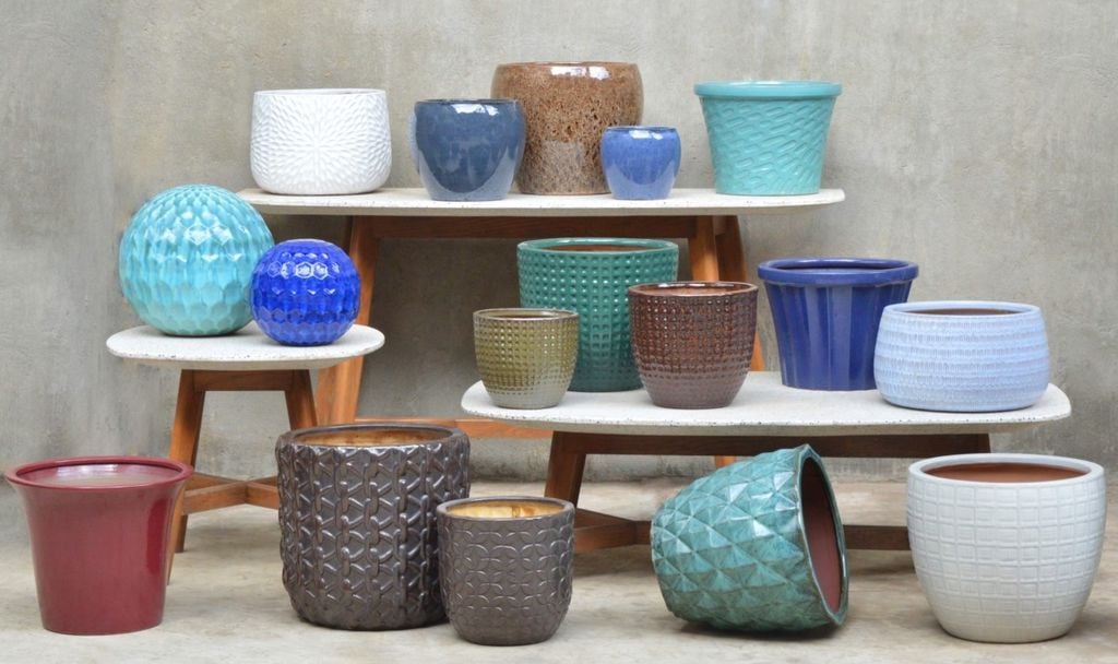 Ordering Process for Ceramic Planters at Our Factory