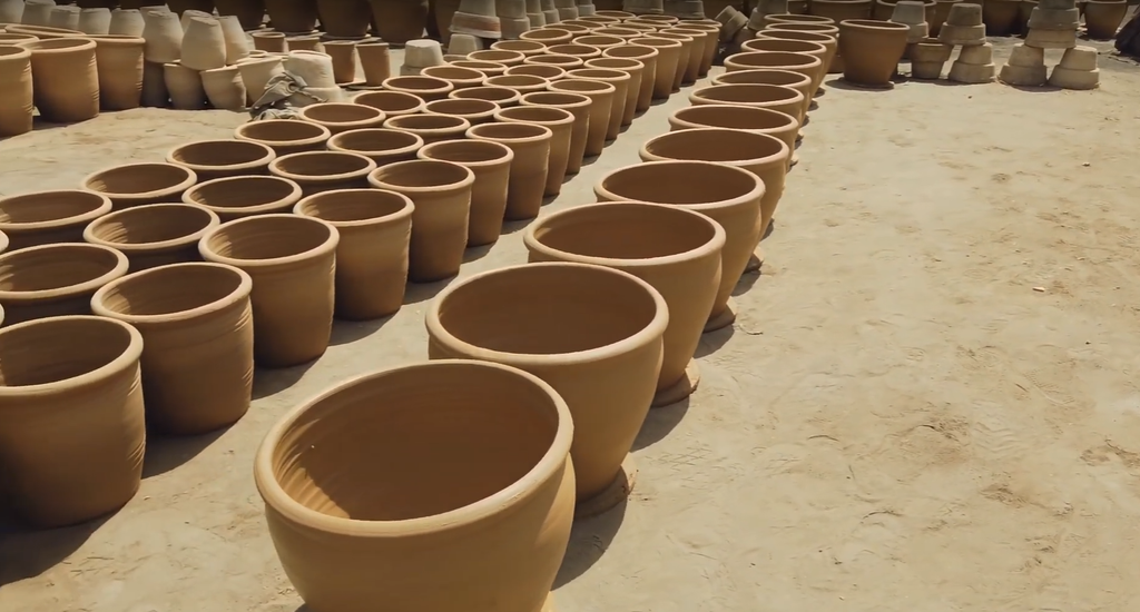 Strong Production Capacity to Efficiently Handle Large Orders