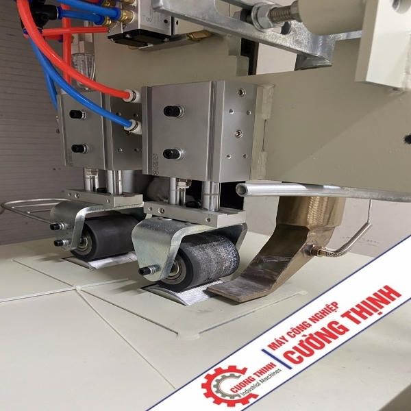 Máy Hàn Bạt Khổ Lớn: Giải Pháp Toàn Diện Cho Quảng Cáo Đỉnh Cao!