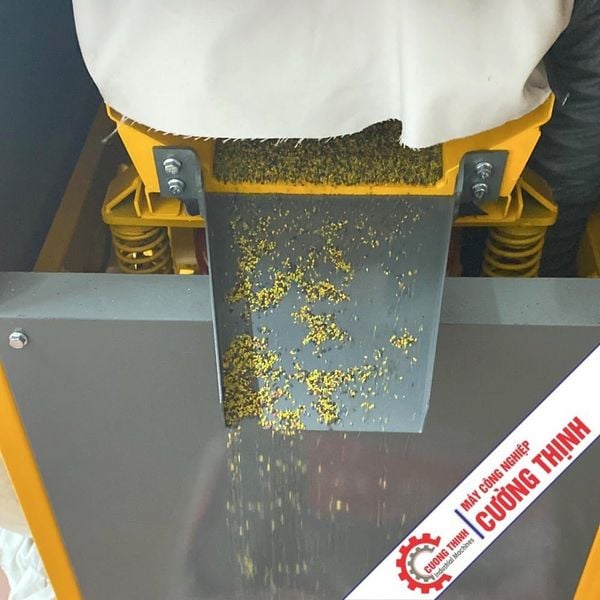 Máy Tách Vỏ Dây Đồng, Dây Điện – Giải Pháp Tái Chế Phế Liệu Hiệu Quả Tại Hà Nội