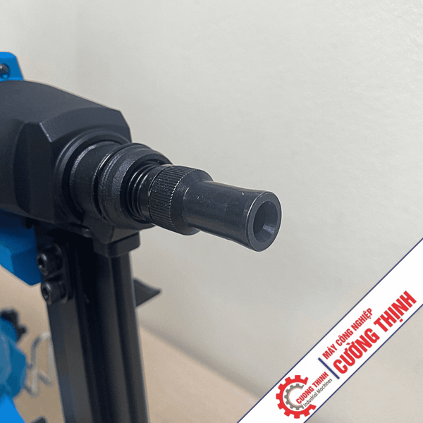 Phân Loại Máy Bắn Đinh Bê Tông Dùng Gas Và Dùng Pin, Các Dòng Máy Cường Thịnh Đang Cung Cấp