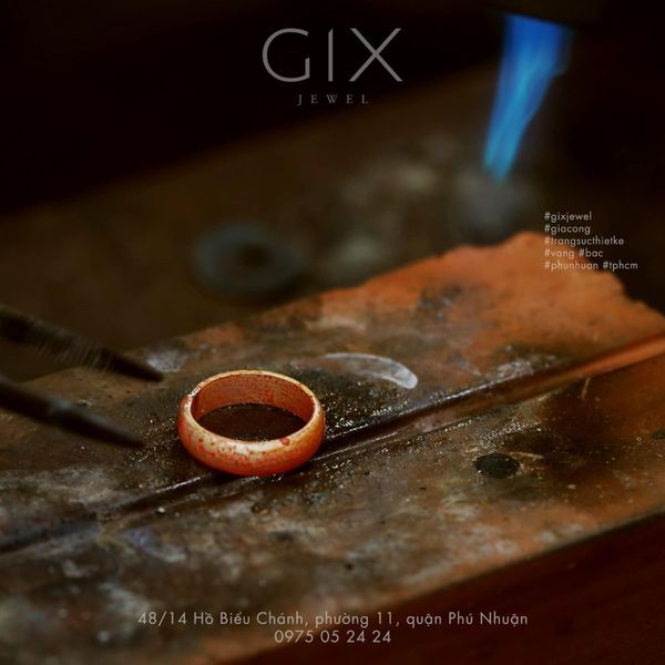 thiết kế trang sức và chế tác trang sức