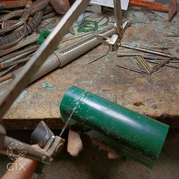 Thiết Kế Vòng Tay Theo Yêu Cầu