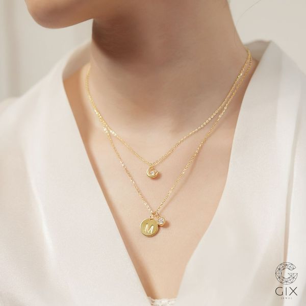 Phối Vòng Cổ Với Áo Cổ Chữ V