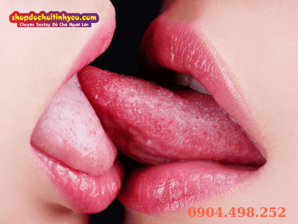 Thăm dò sự đồng thuận của đối phương trước khi dùng lưỡi