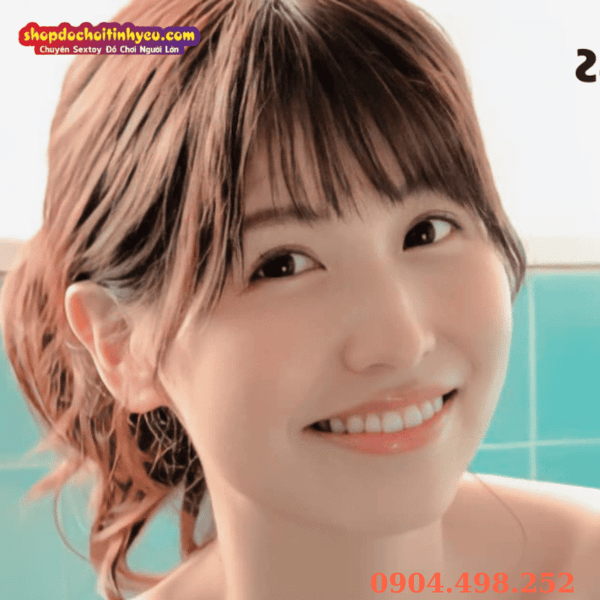 Momo Sakura